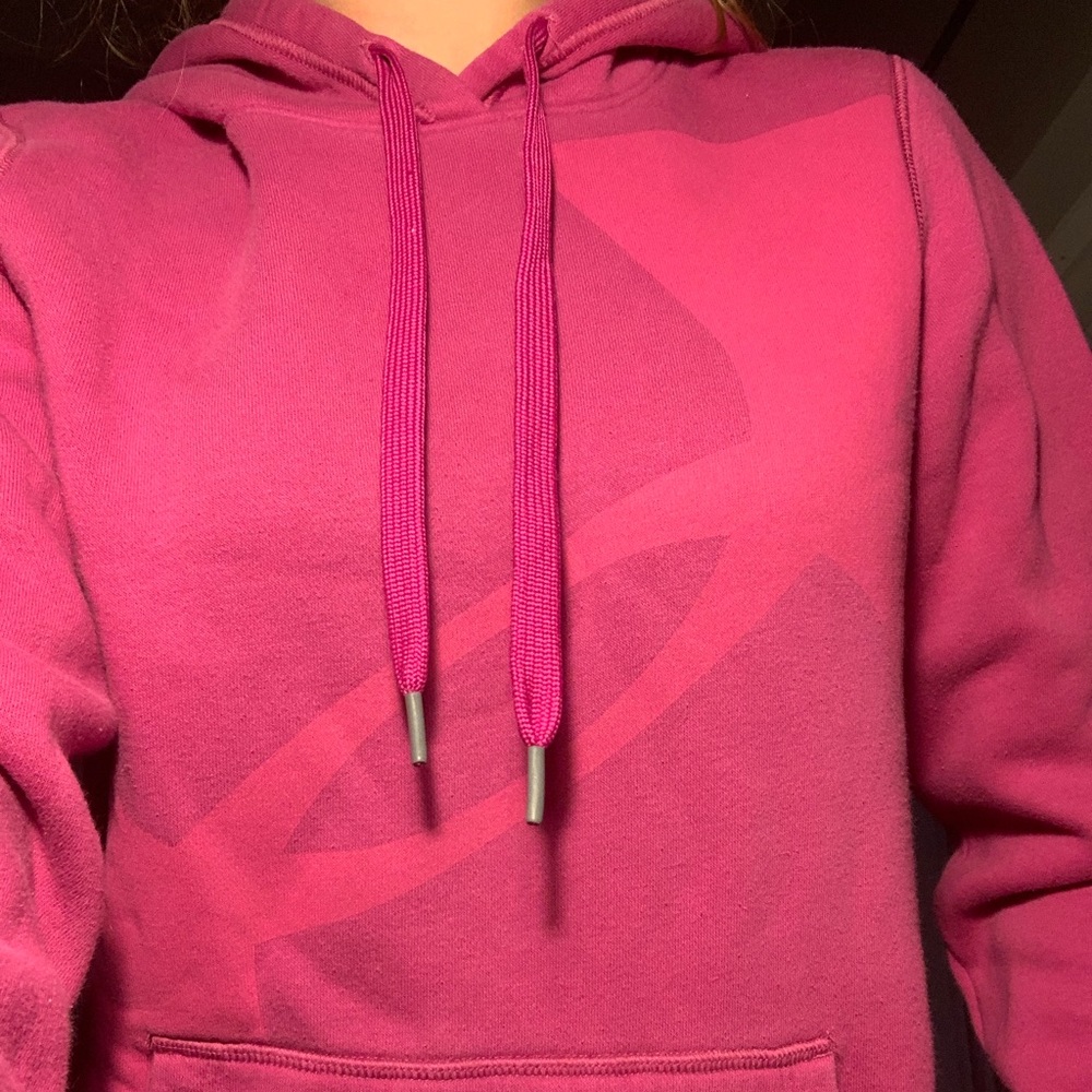 PINKUNDER ARMOR HOODIE!